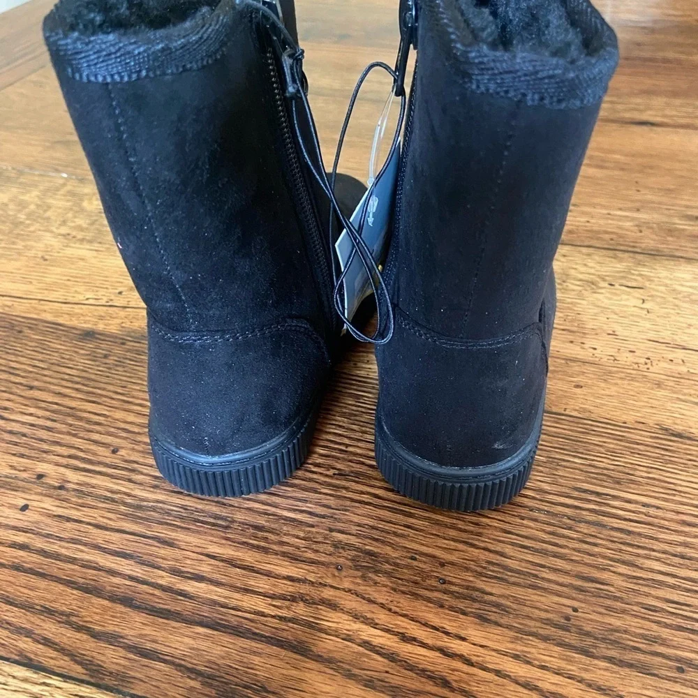 NWT Pip Zipper Toddler Shearling Style Boots